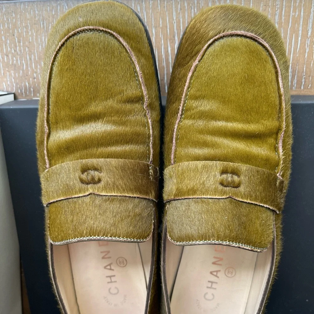CHANEL Moss Green Loafers - Picture 8 of 9